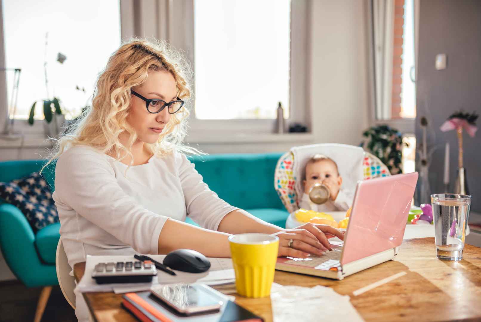 Cómo hacer Home Office y no desfallecer en el intento - artículo de GuruSoft