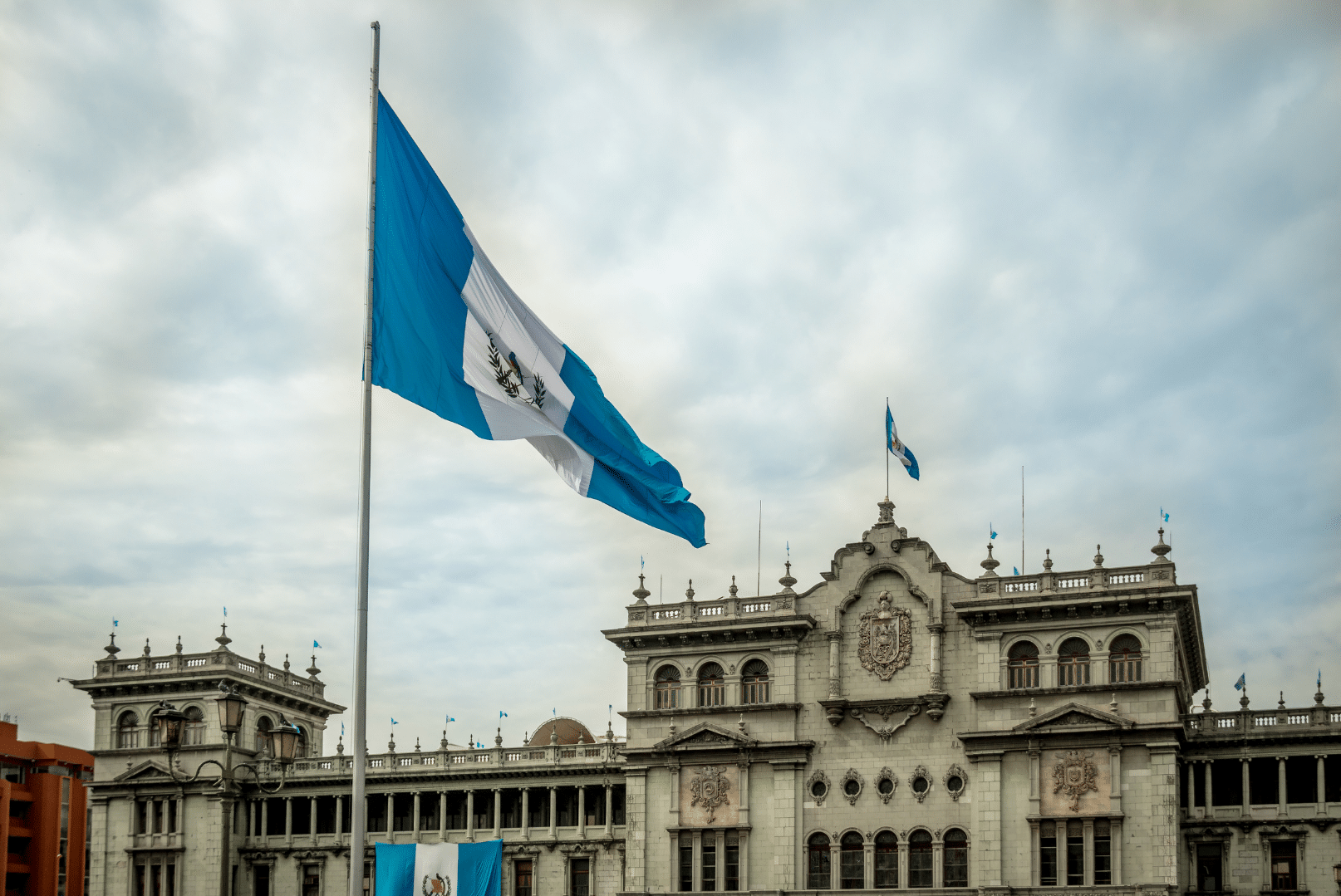 Guía de la Facturación Electrónica en Guatemala - artículo de GuruSoft