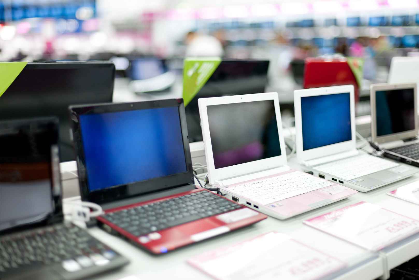 Tips para comprar el mejor ordenador portátil para ti - artículo de GuruSoft