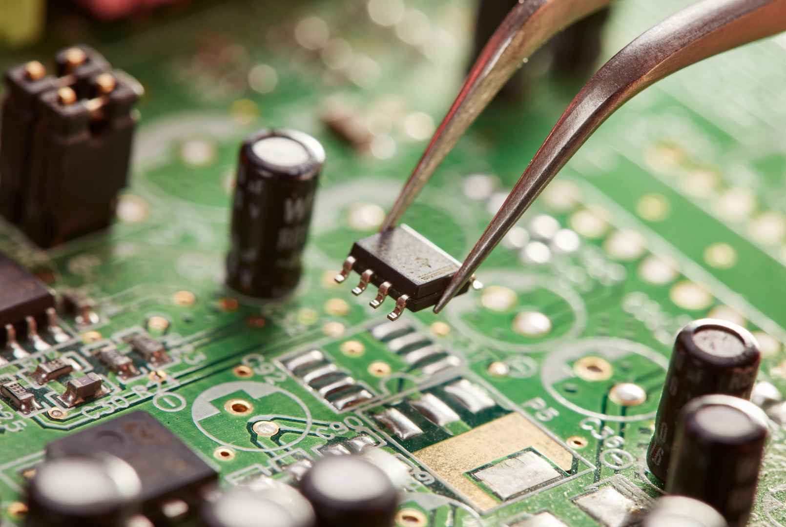 Para AMD, el final de la crisis de chips llegará en 2023 - artículo de GuruSoft