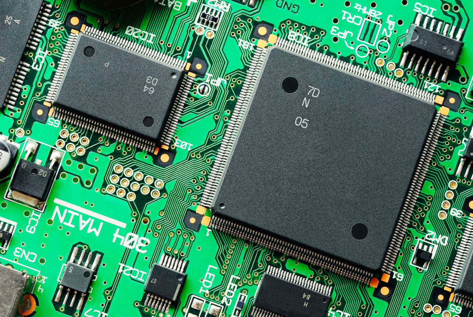 ¿Qué es la crisis de componentes que atraviesa la industria tecnológica? - artículo de GuruSoft