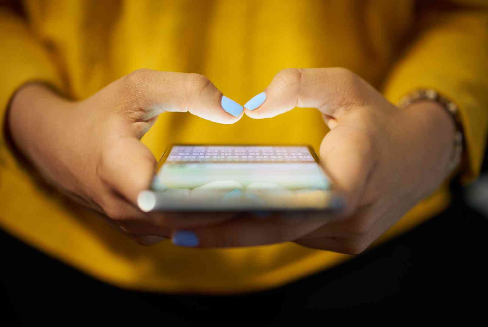 Nueva función de WhatsApp para salir de un grupo en silencio - artículo de GuruSoft