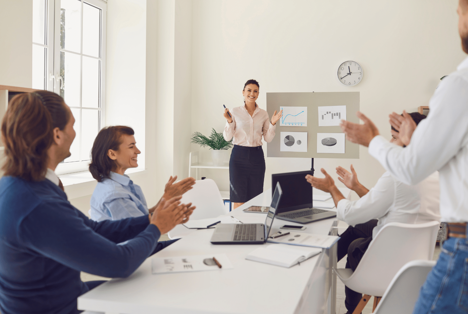 Consejos para obtener nuevos clientes y potenciar las ventas - artículo de GuruSoft