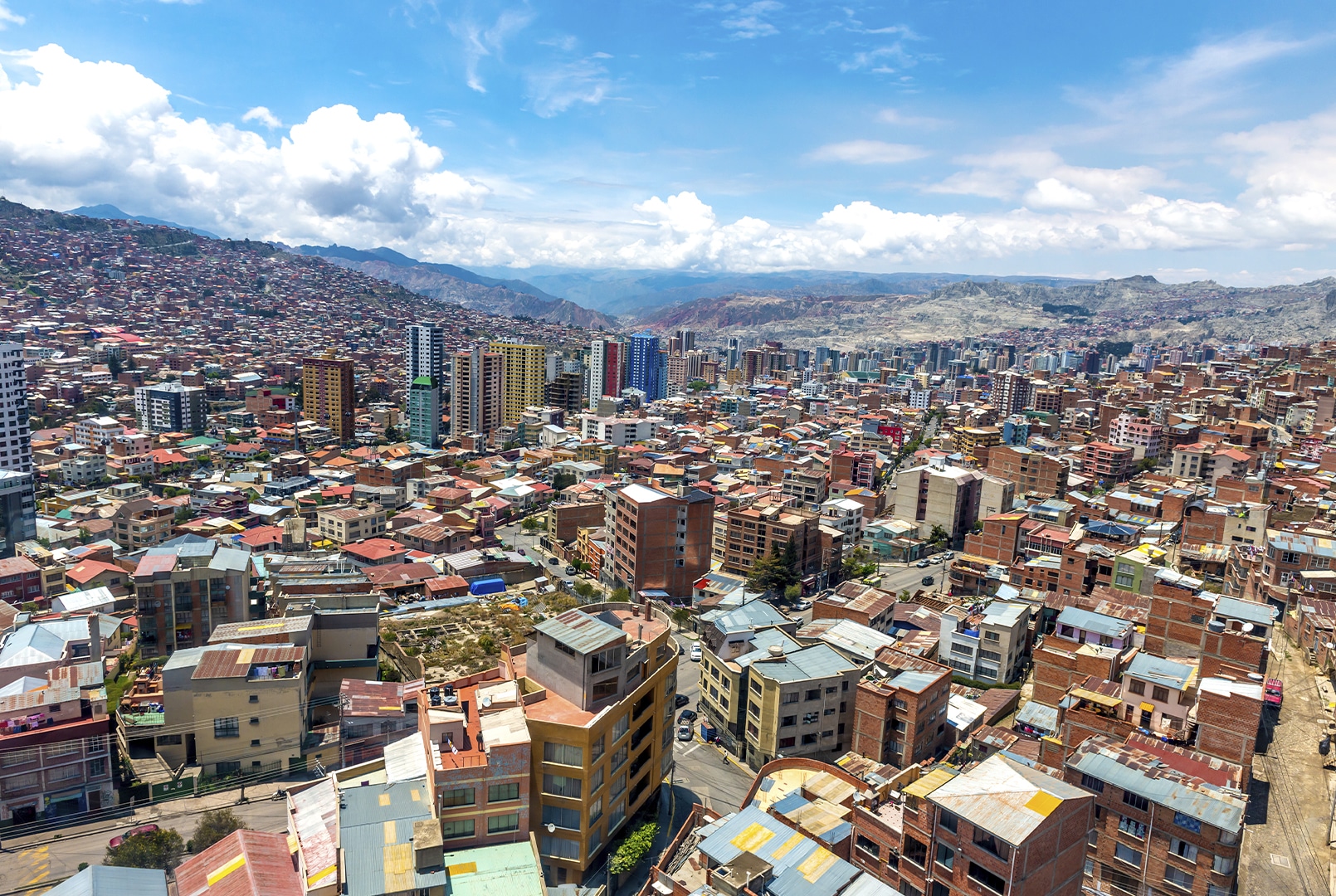 Aumenta la emisión de facturas electrónicas en Bolivia - artículo de GuruSoft