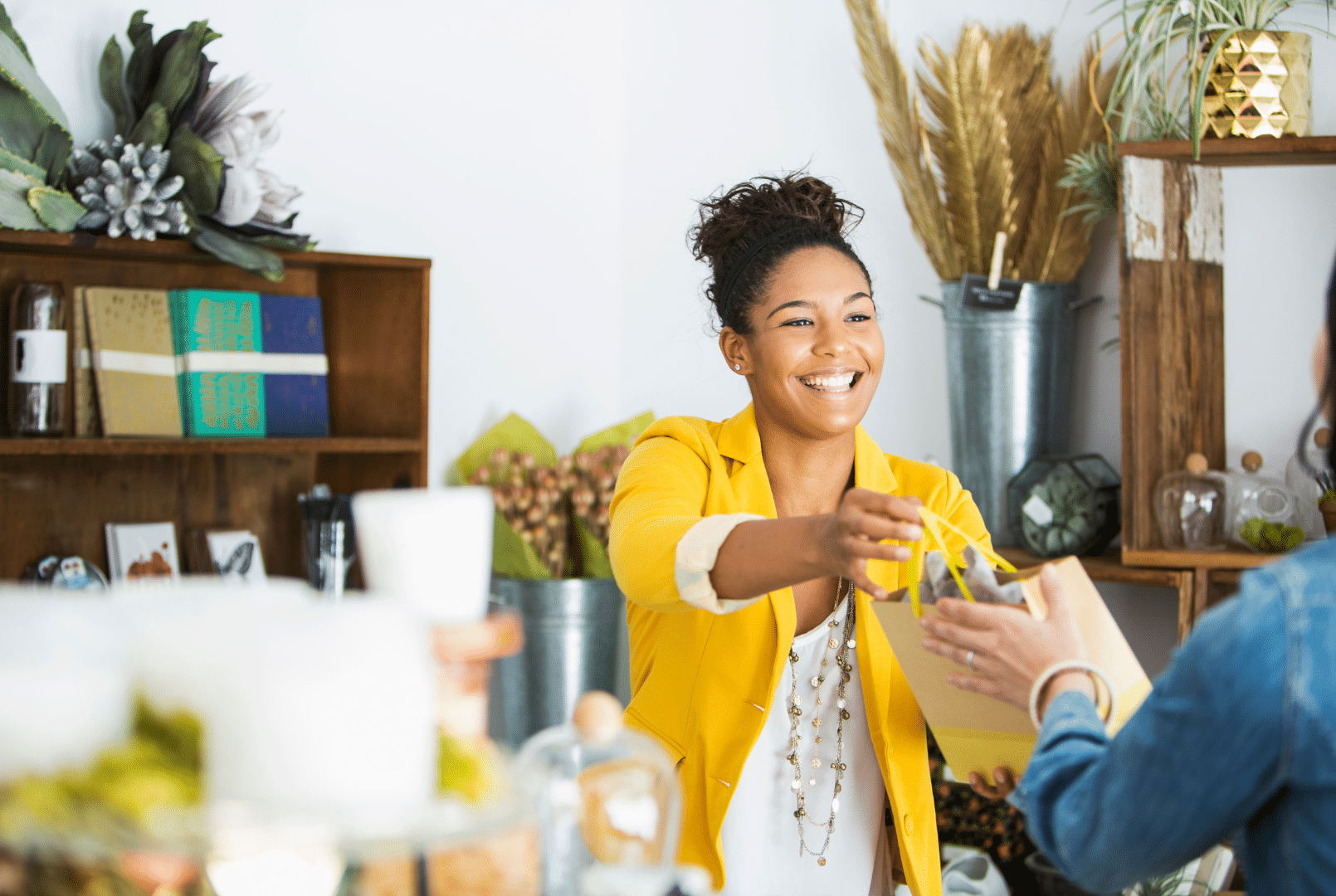 7 Tips para mejorar la comunicación con tus clientes - artículo de GuruSoft