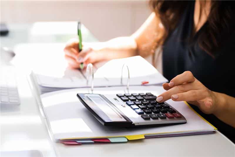 Las normas NIIF: ¿por qué son esenciales en la contabilidad? - artículo de GuruSoft